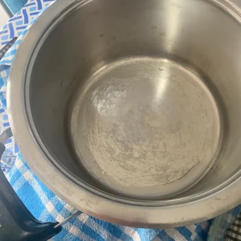 Fairy Bulaşık Tabletleri Çözülmediği İçin Kirli Ve Lekeli Bulaşıklar