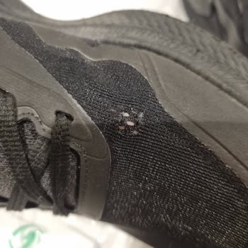 Skechers Ayakkabısında Kısa Sürede File Yırtılması Ve İade Talebi