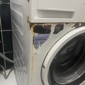Arçelik Çamaşır Makinesinde Uzun Süreli Paslanma Ve Kazan Arızası