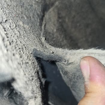 Ford Puma’da Çamurluk Davlumbazı Ve Arka Cam Fıskiyesi Sorunları İçin Çelişkili Garanti Yaklaşımı