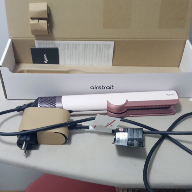 Dyson Airstrait Pink Eksik Parçalar Ve Çözüm Bulunamayan Müşteri Hizmeti