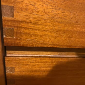 Zara Home Çekmeceli Şifonyerde Çatlak Sorunu Ve Garanti İncelemesi İçin Geri Dönüş Bekleniyor