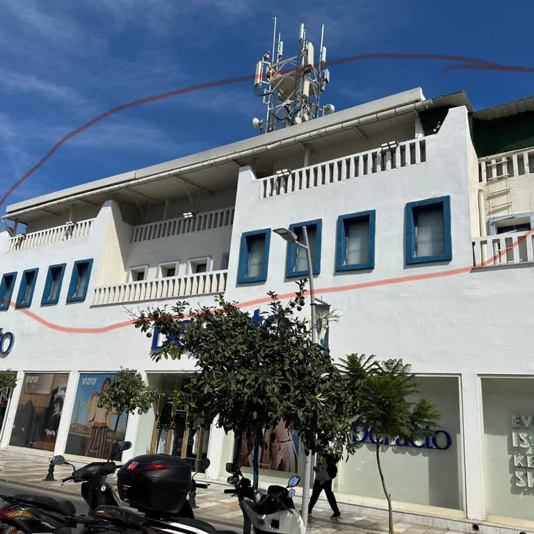 DeFacto Bodrum Şubesinde Gündüz Aydınlatması Tasarruf İhlali