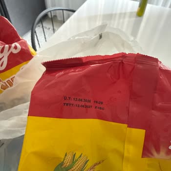 Coco Pops’ta Bulunan Cam Benzeri Yabancı Madde Sağlık Endişesine Yol Açtı