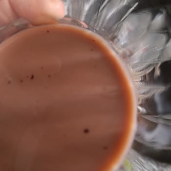 Dost Kakaolu Sütte Ekşi Tat Ve Kötü Koku: Sağlık Riski