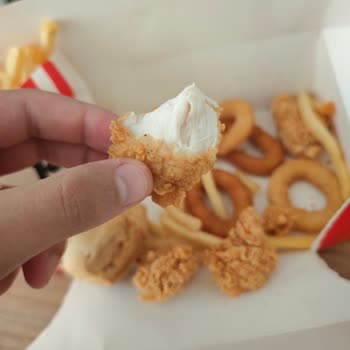KFC Şişli Şubesinde Yanlış Menü Teslimatı Ve Hijyen İhlali
