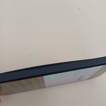 Samsung A35 Arka Kapağı Kendiliğinden Açılıyor Ve Garanti Kapsamı Talebi