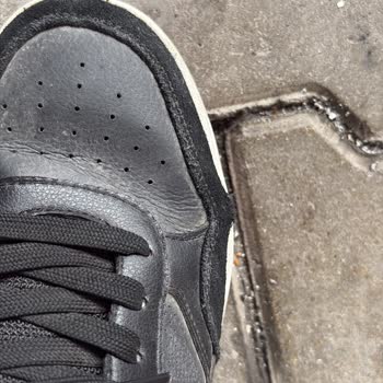 Skechers Ayakkabısında Kısa Sürede Süet Bozulması Ve Yanıltıcı İnceleme