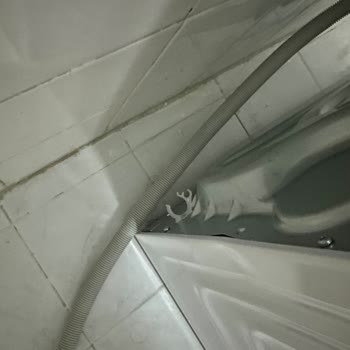 Hasarlı Çamaşır Makinesi Teslimatı Ve Yetersiz Servis