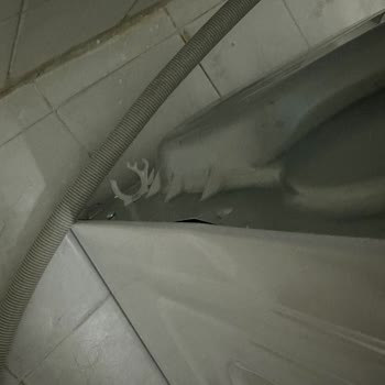 Hasarlı Çamaşır Makinesi Teslimatı Ve Yetersiz Servis