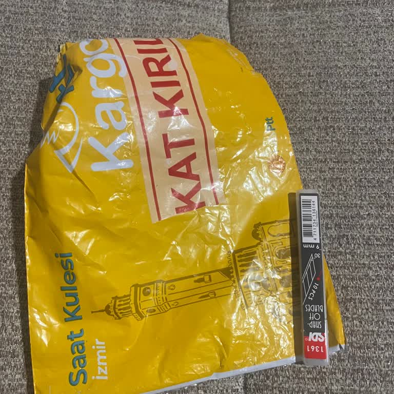 Hepsiburada Siparişimde 10 Kutu Olması Gereken Maket Bıçağı Yedekleri Tek Kutu Gönderildi