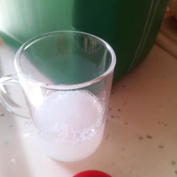 Yunus Market’te Satılan Çamaşır Suyunda Tehlikeli Yanıltıcı Sıvı
