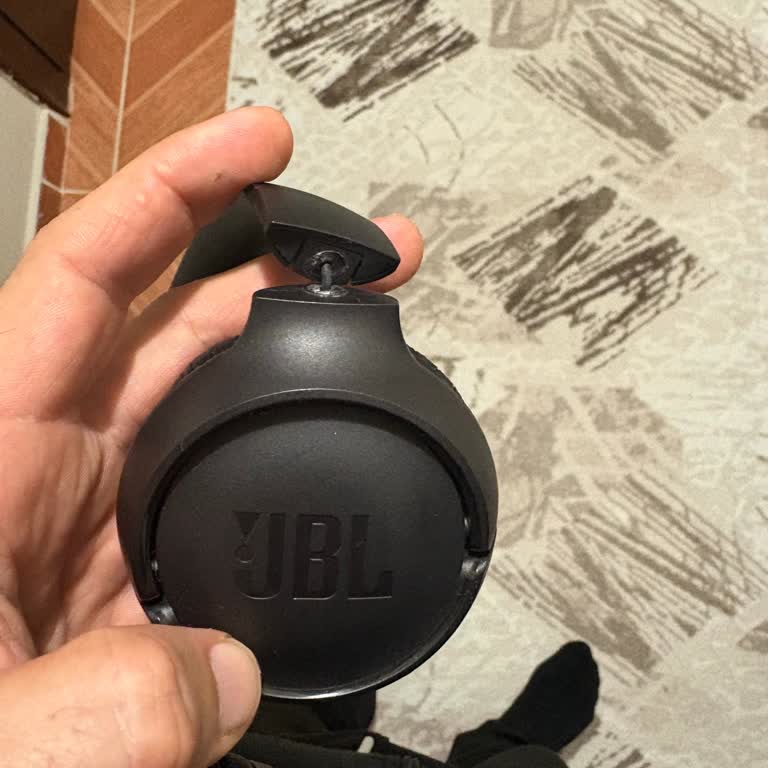 JBL 500BT Kafa Bandı Kırıldı, Yetkili Servis Tamir İmkânı Sunmadı