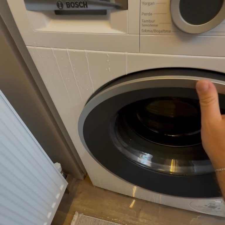Bosch Çamaşır Makinesinin Ventil Arızası Nedeniyle Evde Geniş Su Baskını Ve Maddi Zarar
