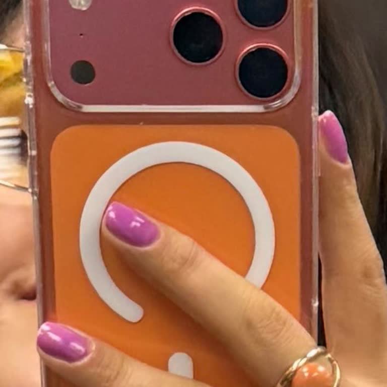 Kozmik Turuncu İphone 17 Pro Max Kamera Kasasında Renk Değişimi Ve Garanti Reddi