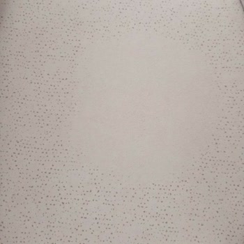 Temizlikte Aşınan Sandalye Ve Mağaza Yardım Reddine Karşı Şikayet