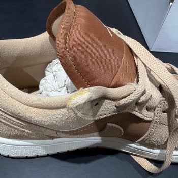 Kısa Sürede Yırtılan Nike Ayakkabıda İade Talebimiz Reddedildi