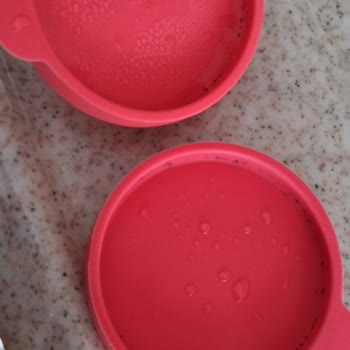 Lav Şişe Kapaklarındaki Siyah Lekeler Ve Yeni Kapakların Kalitesizliği