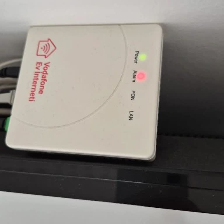 Mamak'ta Fiber Kesintisi Metro Ve Telekom Çalışmaları Nedeniyle İnternet Kesildi