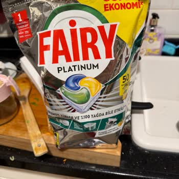 Aşırı Kimyasal Koku Ve Sağlık Riskleri İçin Fairy Platinum Deterjanının Geri Çağrılması Talebi