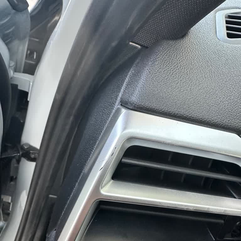 Servis Sonrası Klima Menfezi Çizik Şikayeti Ve Çözüm Talebi