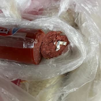 Emin Sucukta Metal Parçası