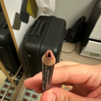 Flormar Dudak Kaleminde Yetersiz Doluluk Ve Kalite Kontrol Eksikliği