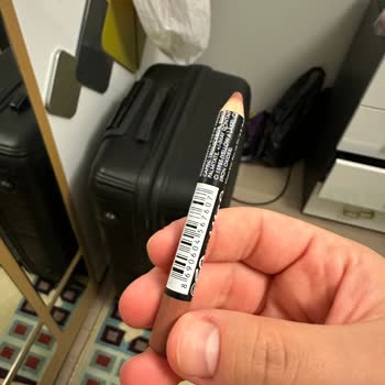 Flormar Dudak Kaleminde Yetersiz Doluluk Ve Kalite Kontrol Eksikliği
