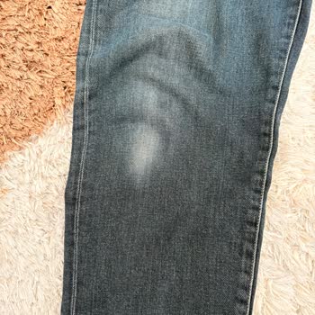 Mavi Kot Pantolonun Kısa Sürede Renk Solması Ve Kumaş İncelmesi