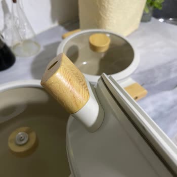 Emsan Swiss Crystal Tencere Setinde Yoğun Soyulma Ve Kararma Sorunları