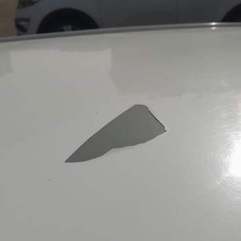 Toyota Corolla 2012 Tavan Boyası Sorunu İçin Ücretsiz Onarım Talebi