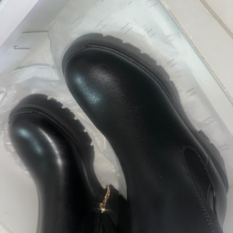 Deichmann'ın Önerdiği Sprey Deri Ayakkabımda Renk Değişikliği Yarattı