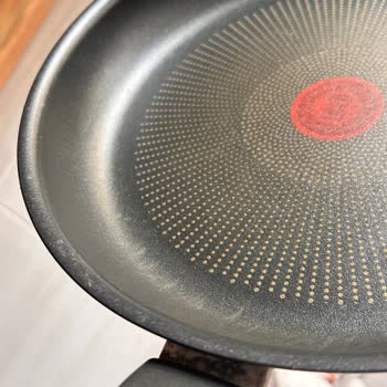Tefal Tavada İlk Yıkamada Kararma Ve Garanti Talebi
