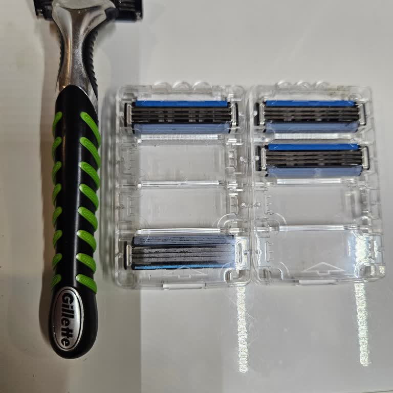 Gillette Sensör 3 Bıçağında Sürekli Kesik Sorunu Ve Ürün Değişimi Talebi