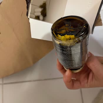 Kırık Cam Şişe Ve Özensiz Paketleme Nedeniyle Nutraxin Magnezyum Complex Ürün Şikayeti