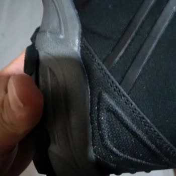 Hepsiburada'da Su Geçirmez Ayakkabının Su Sızması Ve İade Sürecindeki Uzun Bekleme
