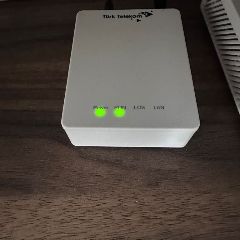 Superonline Fiber Kurulumunda Randevu Ve İletişim Sorunları Nedeniyle Home Ofis Çalışanı Mağdur Oldu