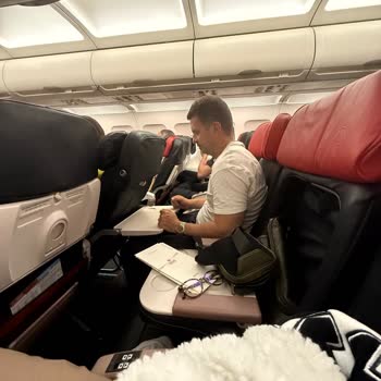 80.000 TL'lik Business Class Biletimde Ekonomi Sınıfı Koltuk Ve Sağlık Sorunu