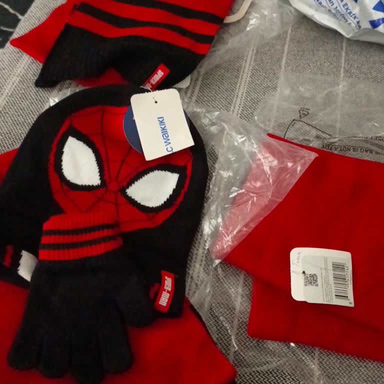 Eksik Gönderilen Spiderman Seti Acil Çözüm Talebi