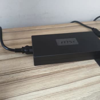 Cızırtılı Şarj Adaptörü Ve Yetersiz Destek: MSI'den Değişim Talebi