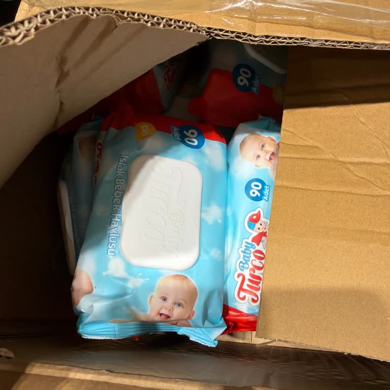 Makro Toptan'dan Alınan Islak Mendil Siparişinde 12 Adet Eksik Ve Satıcı İlgisiz