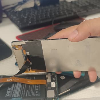 SP02281119285 Numaralı Siparişteki Redmi Note 8 Pro Ekran Arızalı Ve İade Talebi