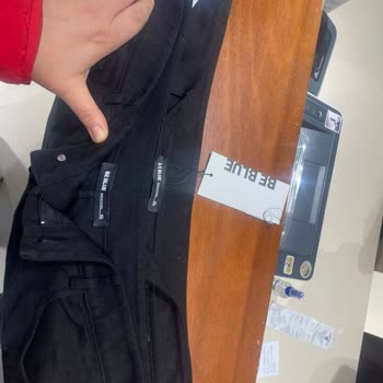 Deneyimle Aldığım Pantolon Yerine Farklı Beden Ürün Verildi Ve İade Reddedildi