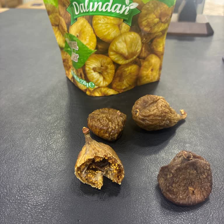 Kuru İncirde Küf Ve Kurt Tespiti Sağlık Endişesi Yaratıyor