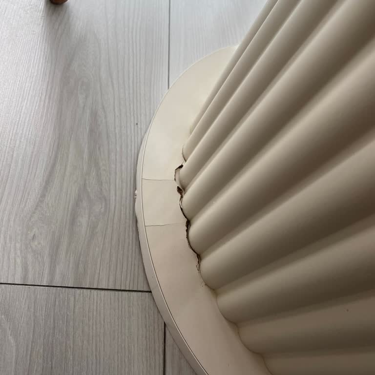 Yanlış Yatak Başlığı, Kırık Masası Ve Renk Uyuşmazlığı İçin Çözüm Talebi