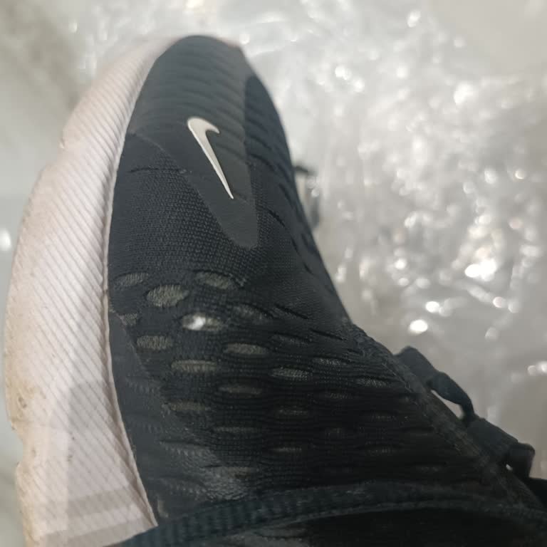 Nike Mağazasında Garanti Kapsamı İhlali Ve Deforme Ayakkabı