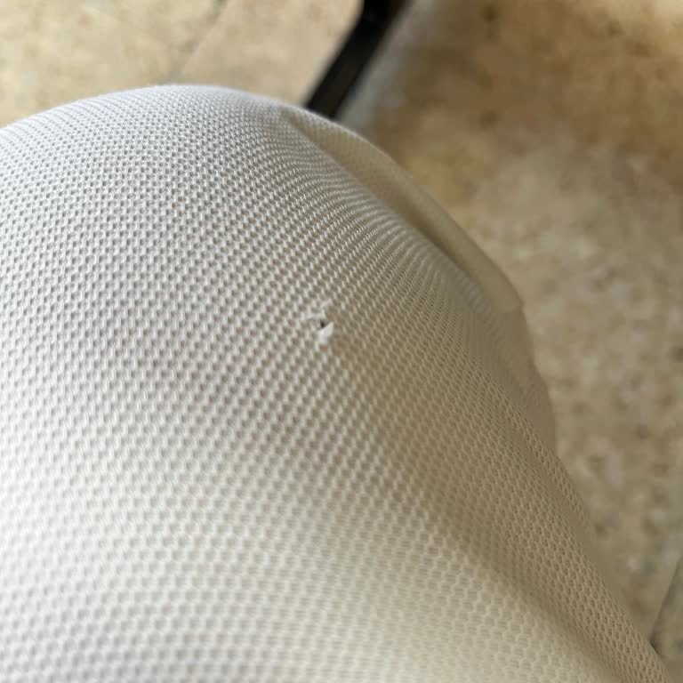 İndirimli Defolu Pantolon Satışı Ve Çözüm Sağlanamaması