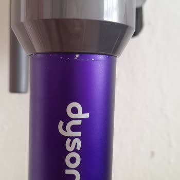 Dyson V11 Advanced Uzun Boru Ve Ayak Kırılması İçin Garanti Değişimi Talep Ediyorum