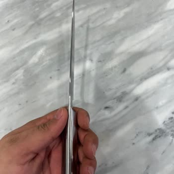 Yeni Pro Chef Bıçağındaki Yamulma Üretim Hatası Olarak Değerlendirilmeli Ve Değişim Talep Edilmeli
