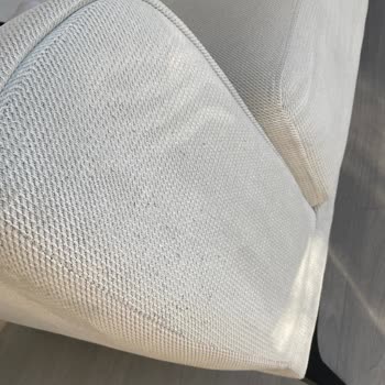 Pati Dostu İddiası Yanıltıcı: Koltukta Parçalar Hızla Sökülüyor